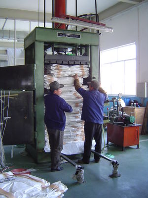 satın al Kimyasal malzemeler FIBC 3000 lbs'ye kadar BM büyük torba kapasitesi sertifikalı online manufacture